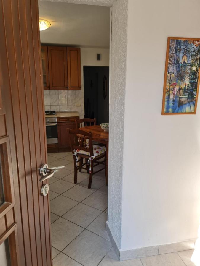 Apartma Pina Apartment อิซอลา ภายนอก รูปภาพ